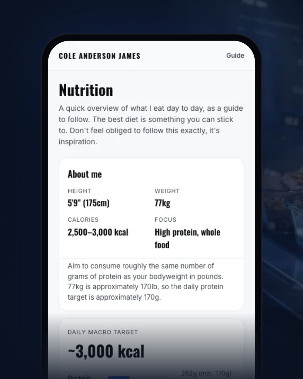 The nutrition screen in the Build & Bulk app, showing daily calories and macro targets